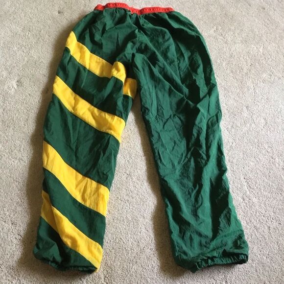 Nike Men's Throwback Woven Basketball Track Pants Green/Red/Yellow - Picture 5 of 5